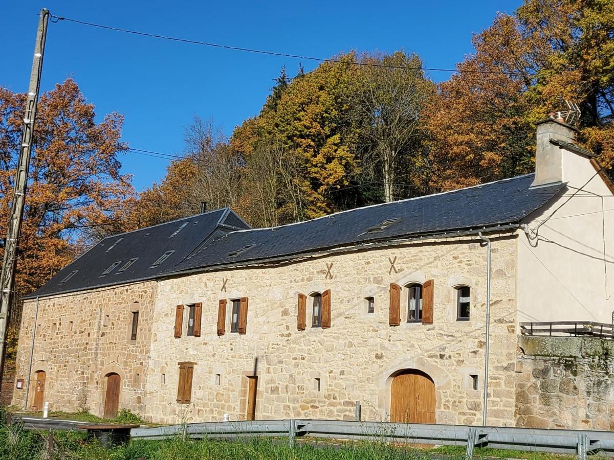 Chambre d'hôtes Le Cascadou Banassac Exterior foto