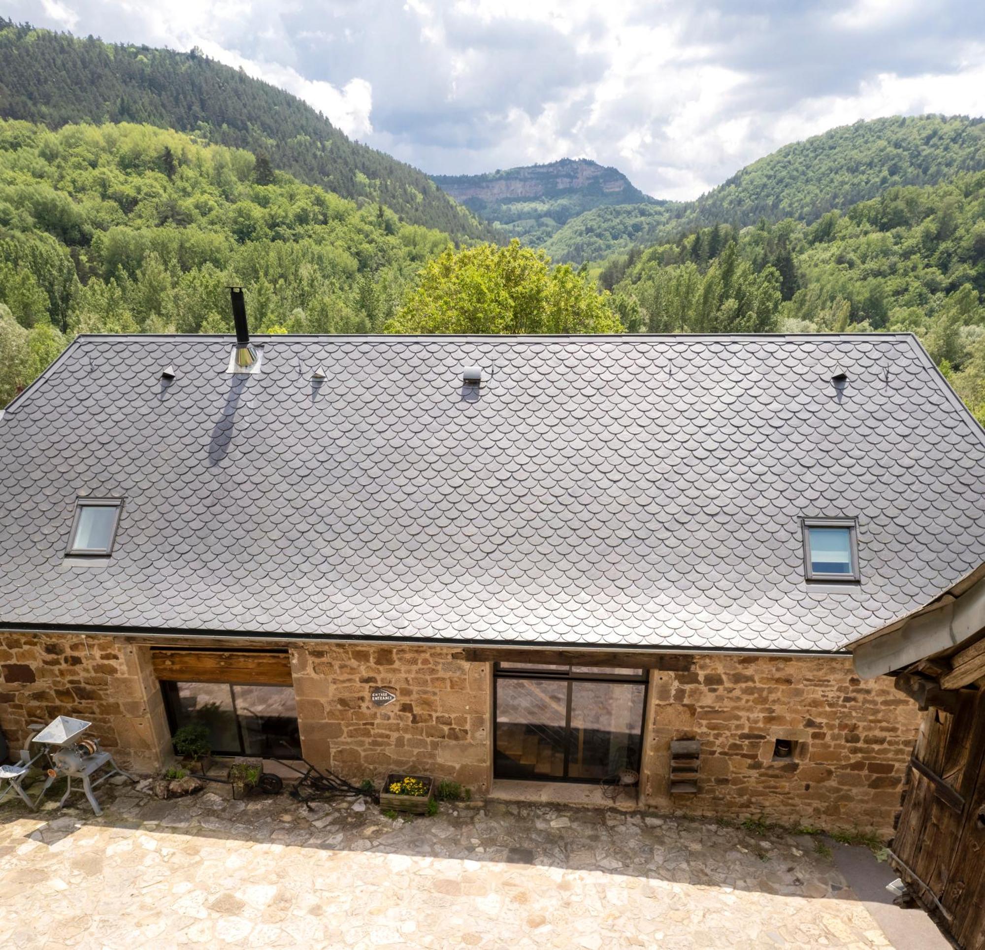 Chambre d'hôtes Le Cascadou Banassac Exterior foto